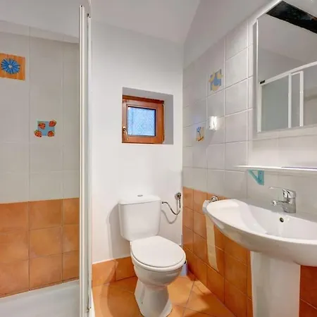 Apartment Le Nichor Dans Le Granier Bucharest